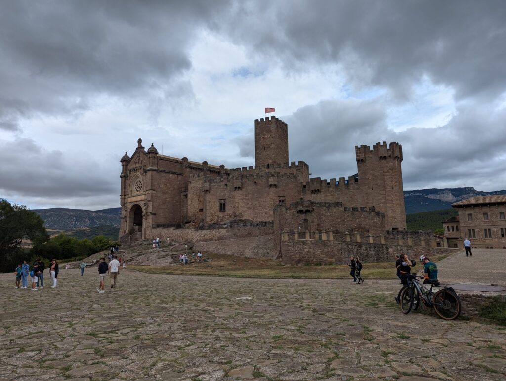 castillo de javier navarra