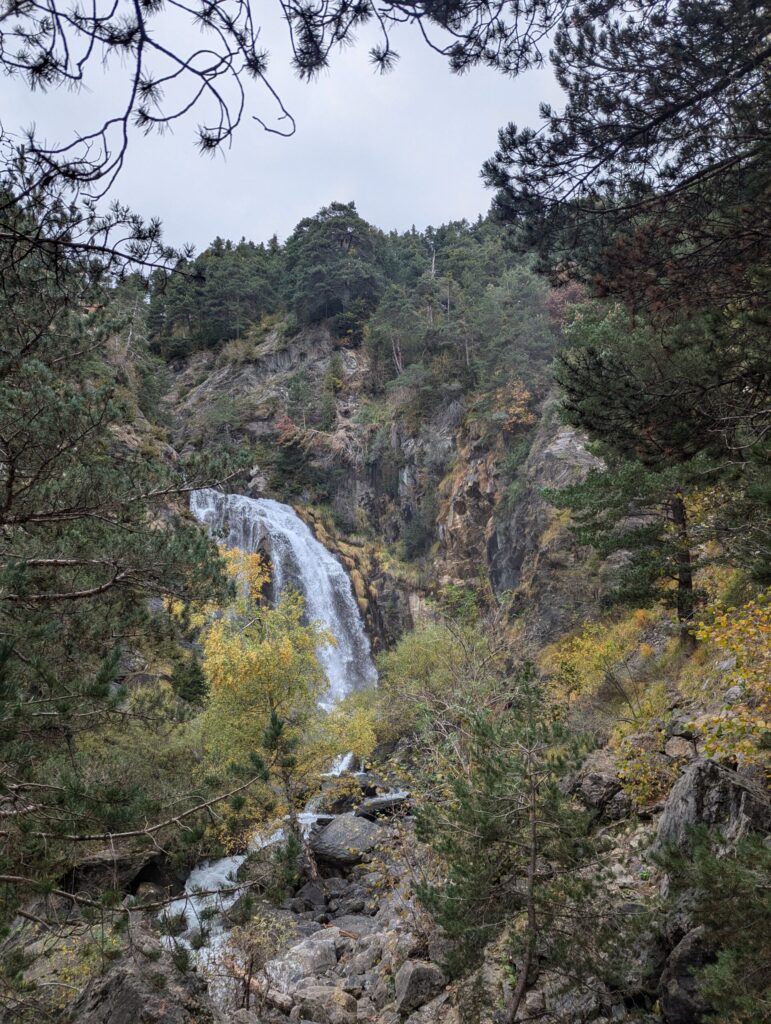 mirador de la Cascada El Salto de Sallent de Gállego